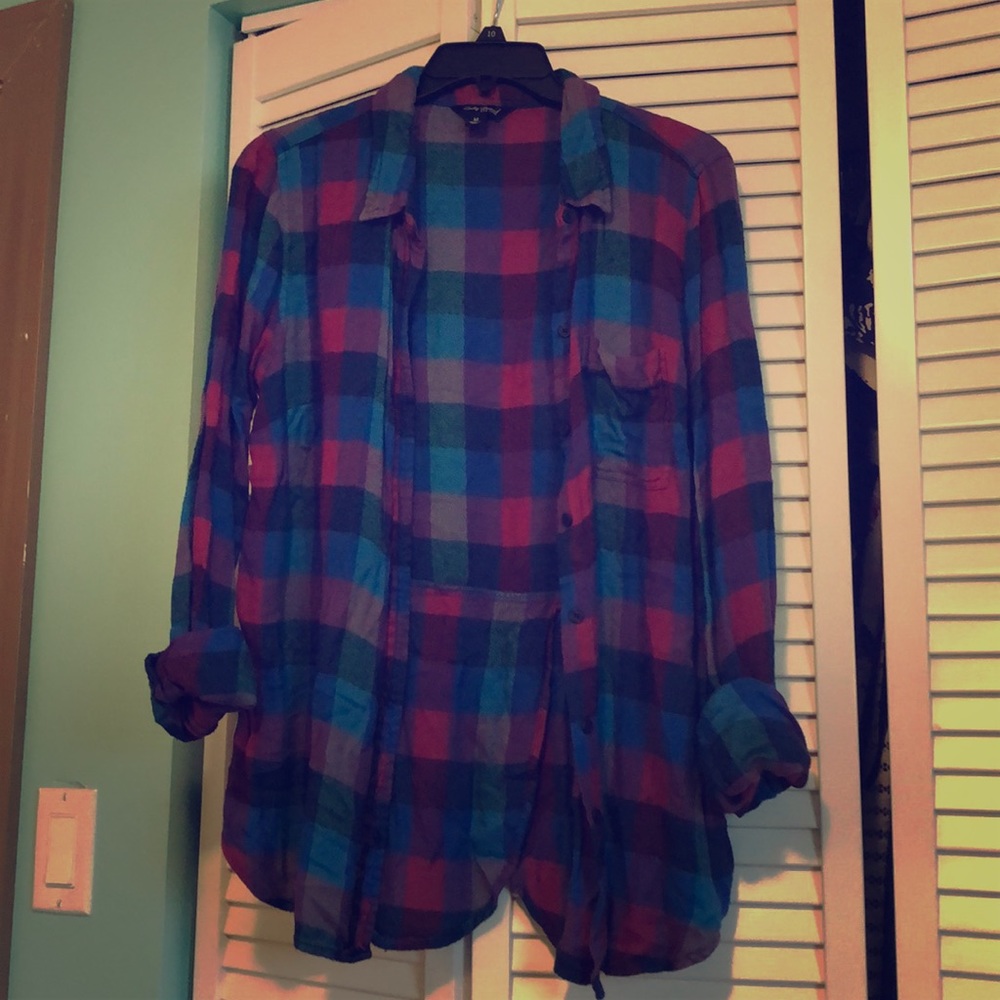 Adorable Lucky Brand button down flannel❤️🍀